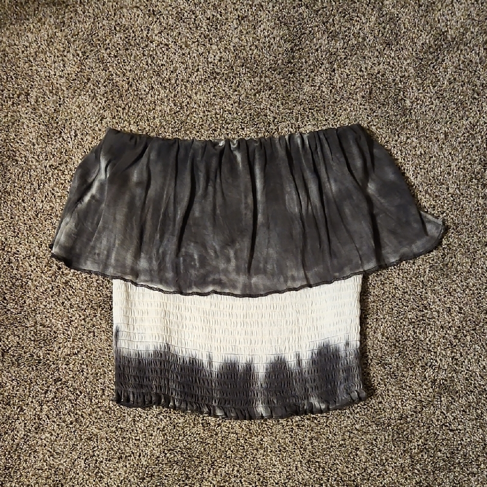 Eyeshadow Crop Top